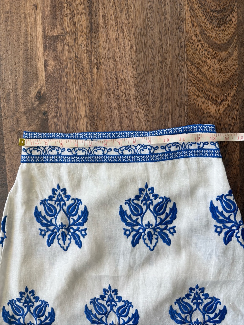 Zara Blue & White Embroidered Linen Midi Skirt - Size Small - Picture 5 of 7
